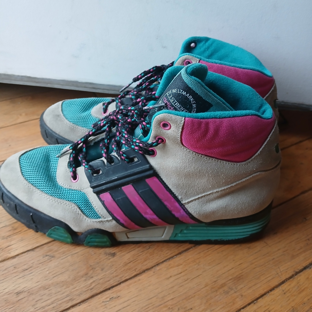 VTG Adidas Teal and Pink Men's Athletic High-Top Hiking Sneaker Boots